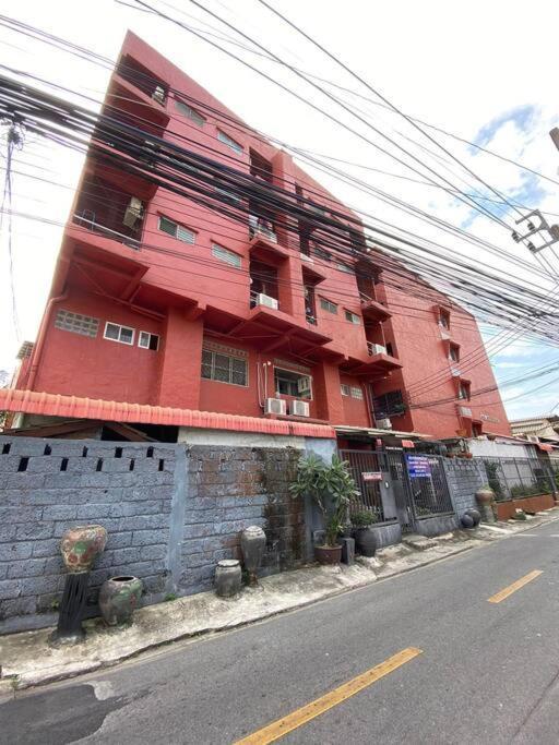 Ratanawong Place 807 Bangkok Dış mekan fotoğraf