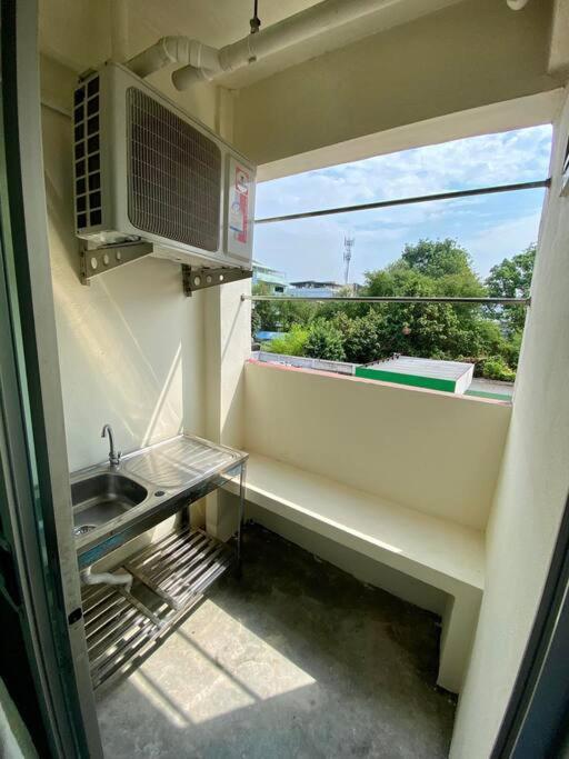 Ratanawong Place 807 Bangkok Dış mekan fotoğraf